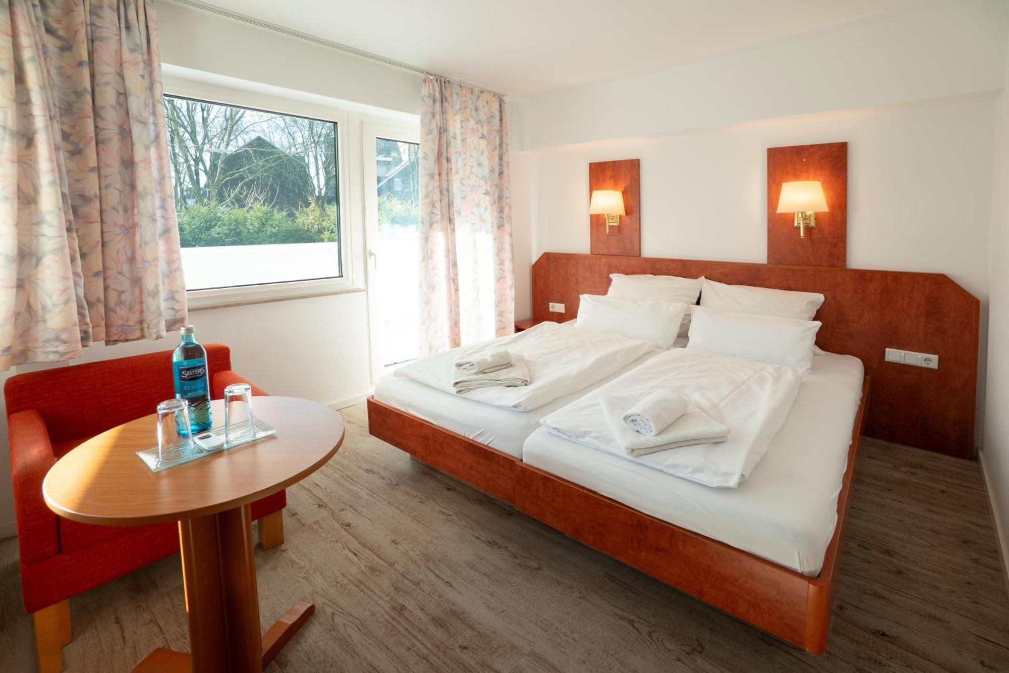 Hotel Zur Post Херне Екстериор снимка